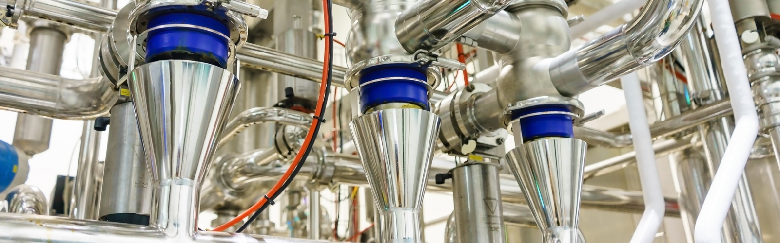 Edelstahltrichter und Edelstahlbehälter Food & Pharma